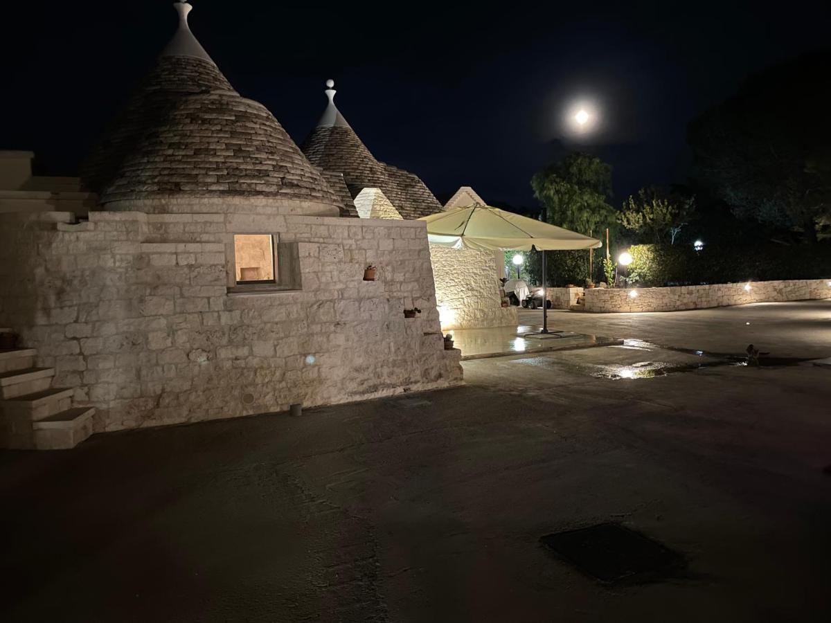 La Valle Dei Trulli Relais Martina Franca Bagian luar foto