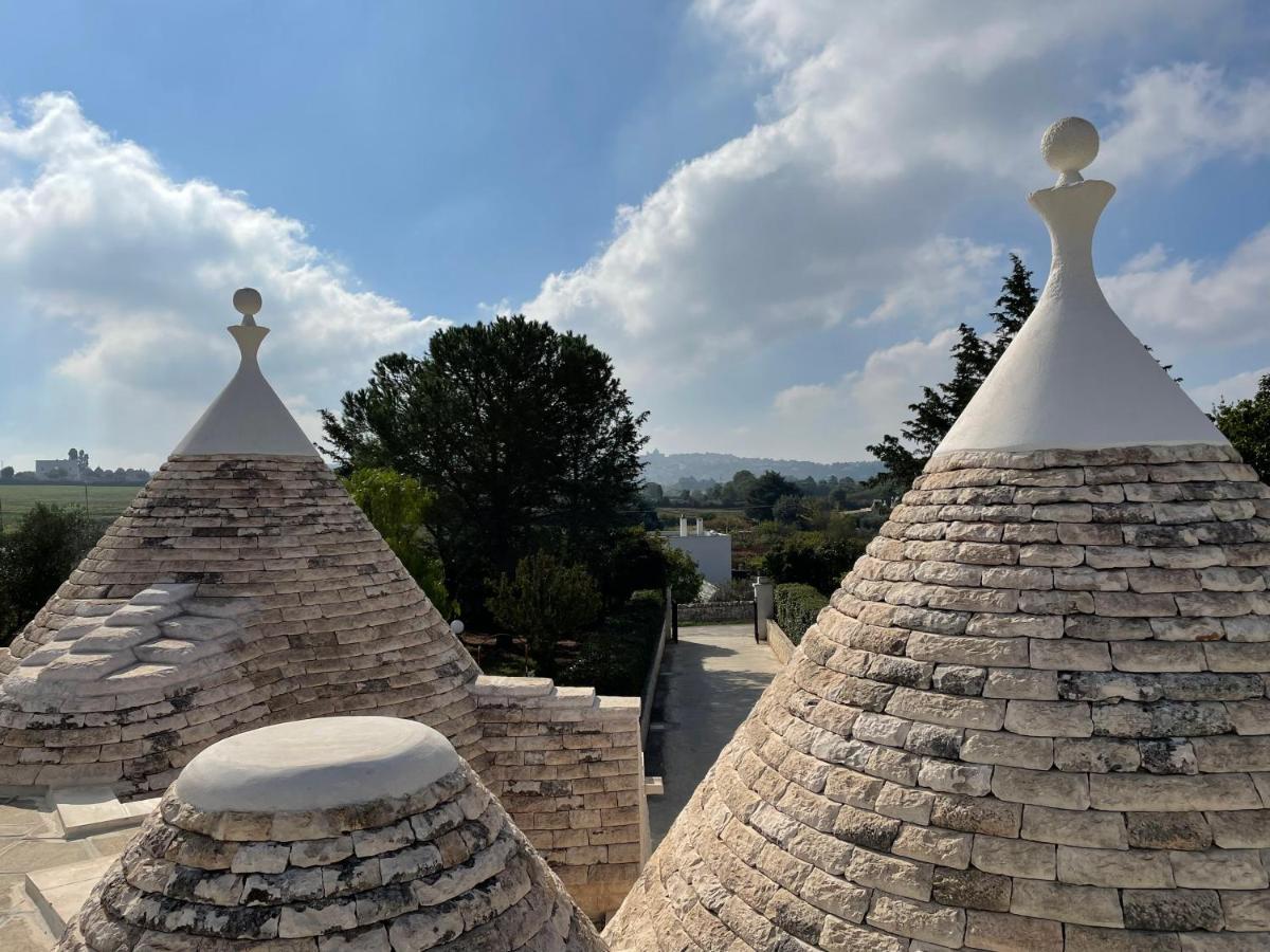 La Valle Dei Trulli Relais Martina Franca Bagian luar foto